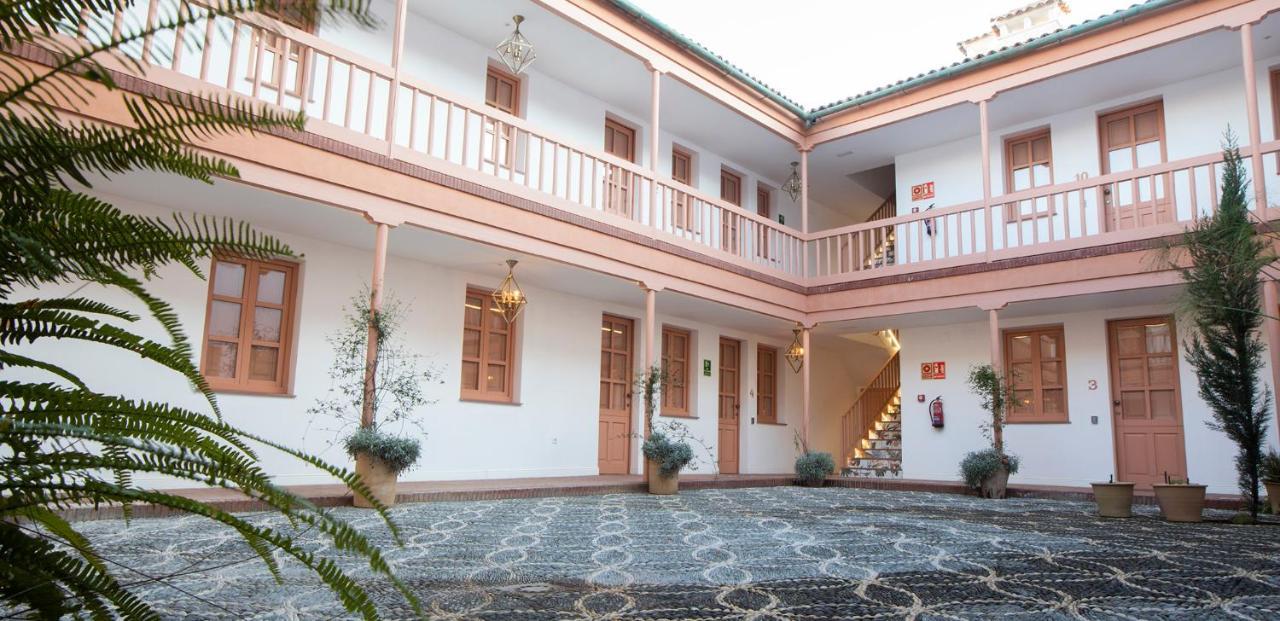 Apartamentos Los Patios De San Agustin Córdoba Eksteriør billede